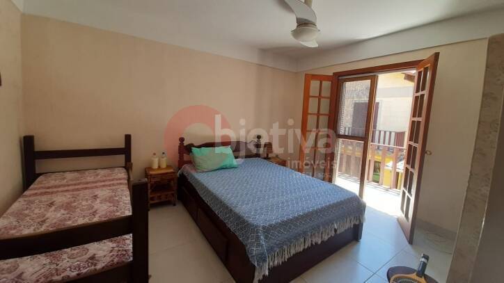 Casa à venda com 2 quartos, 99m² - Foto 12