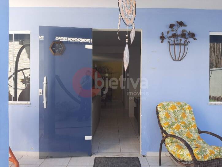 Casa à venda com 6 quartos, 185m² - Foto 6