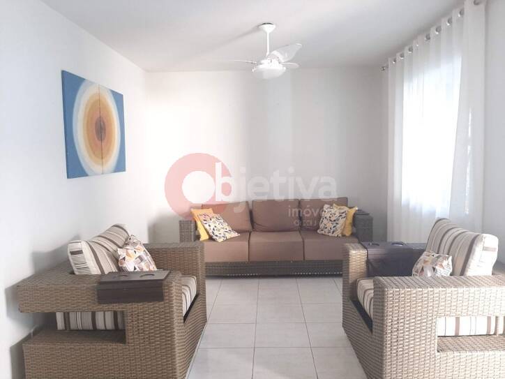 Casa à venda com 6 quartos, 185m² - Foto 8