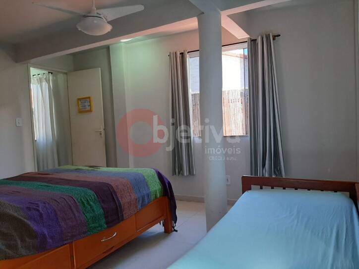 Casa à venda com 6 quartos, 185m² - Foto 27