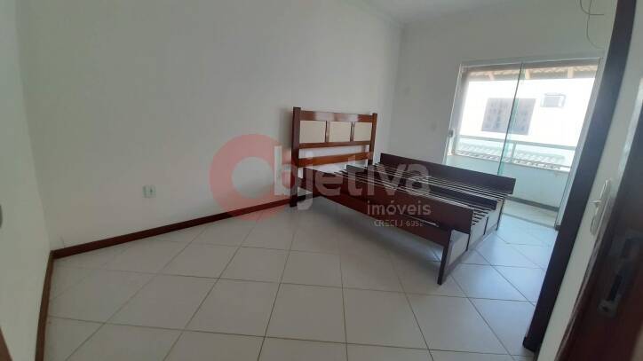 Casa à venda com 4 quartos, 118m² - Foto 16