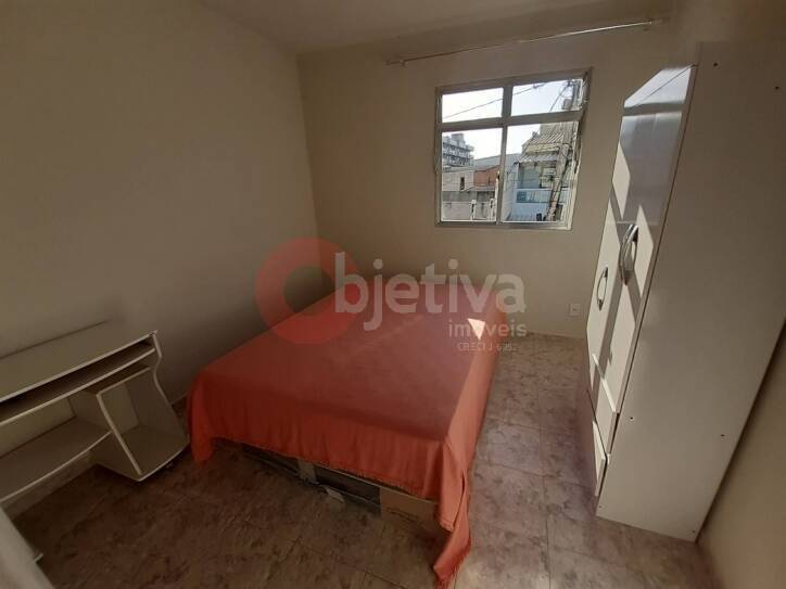 Casa à venda com 4 quartos, 200m² - Foto 34