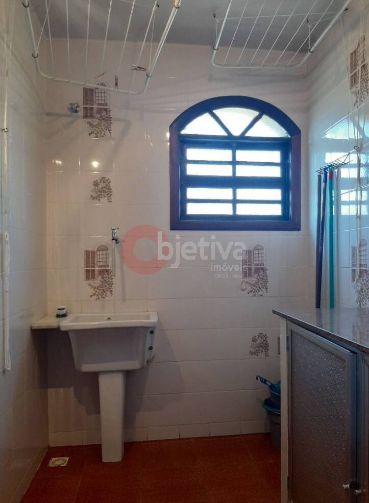 Casa à venda com 3 quartos, 80m² - Foto 15