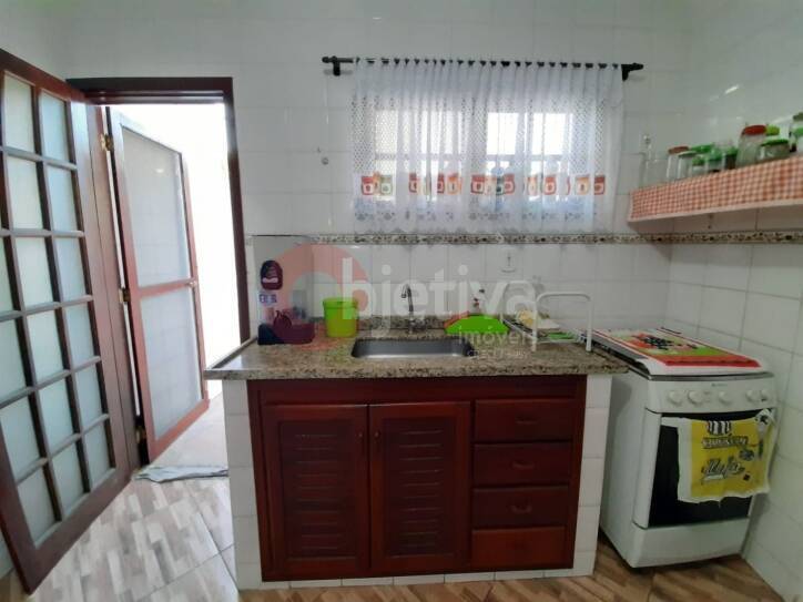 Casa à venda com 2 quartos, 90m² - Foto 10