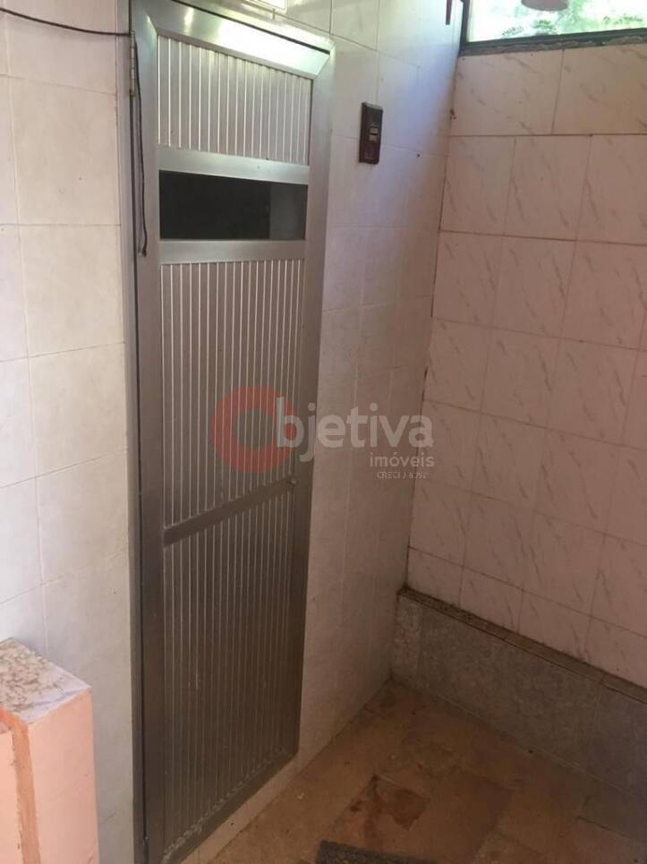 Casa à venda e aluguel com 4 quartos, 90m² - Foto 8