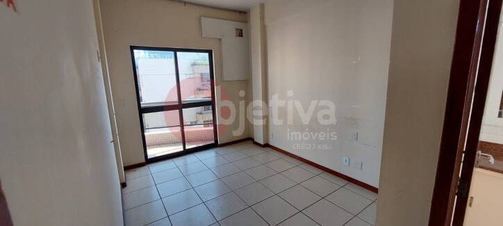 Apartamento à venda com 3 quartos, 160m² - Foto 11