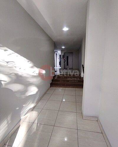 Apartamento à venda com 2 quartos, 85m² - Foto 17