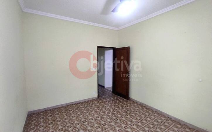 Apartamento à venda com 2 quartos, 75m² - Foto 9