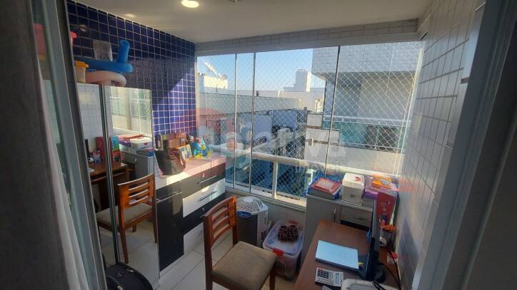 Apartamento à venda com 2 quartos, 80m² - Foto 19