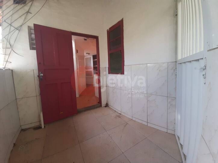 Casa à venda com 3 quartos, 60m² - Foto 5