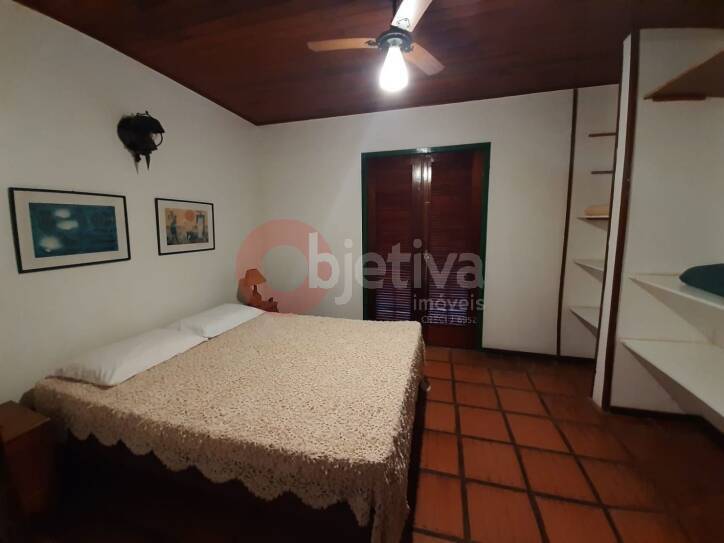 Casa à venda com 2 quartos, 106m² - Foto 13