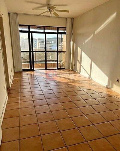 Cobertura à venda com 2 quartos, 200m² - Foto 3