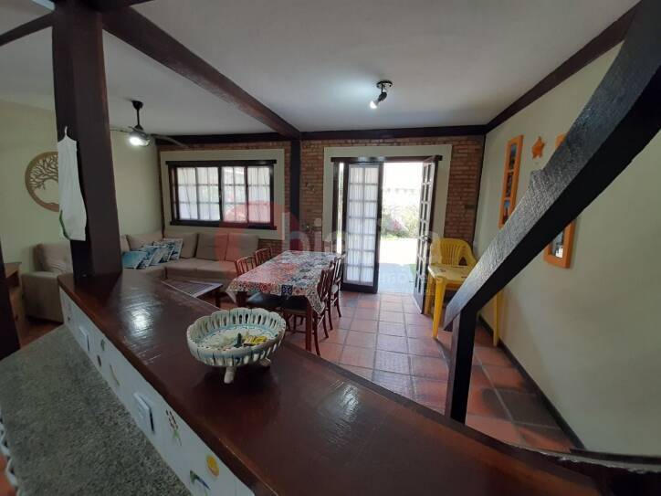 Casa à venda com 3 quartos, 105m² - Foto 10