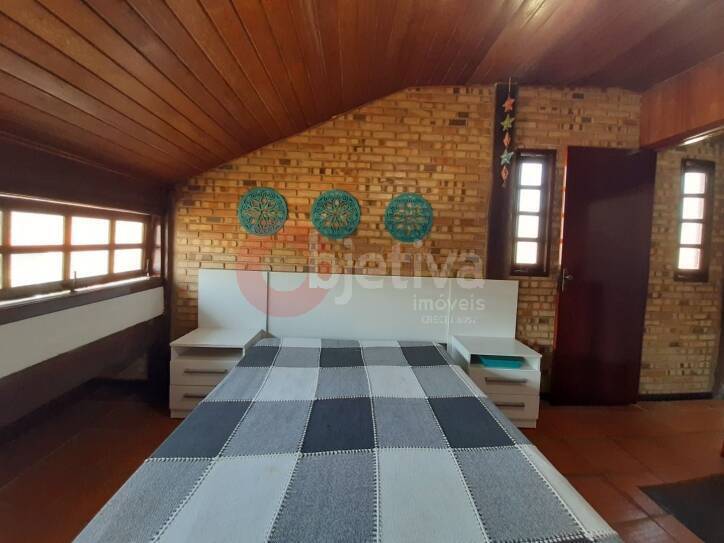 Casa à venda com 3 quartos, 105m² - Foto 26