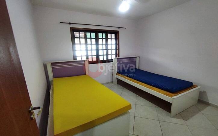 Casa para alugar com 2 quartos, 360m² - Foto 6