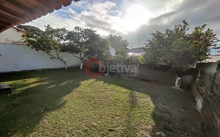 Casa para alugar com 2 quartos, 360m² - Foto 17