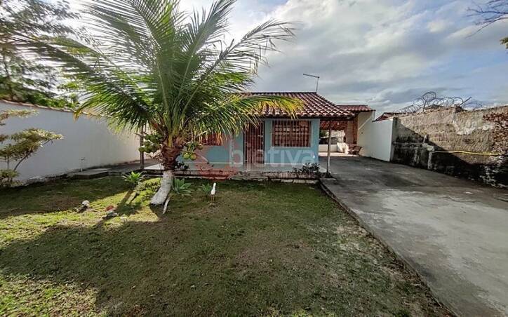 Casa para alugar com 2 quartos, 360m² - Foto 1