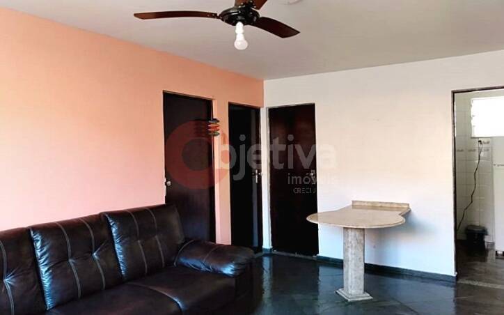 Apartamento à venda com 2 quartos, 44m² - Foto 1