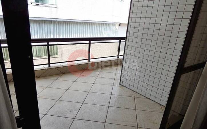 Apartamento à venda com 5 quartos, 200m² - Foto 8