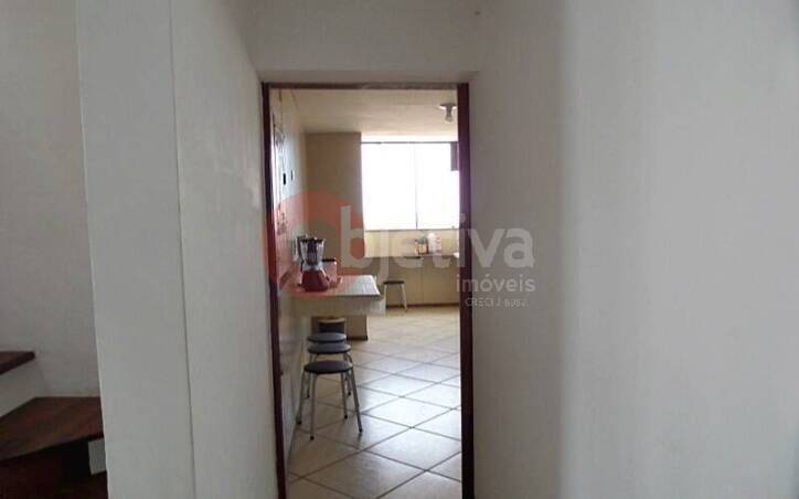 Apartamento à venda com 5 quartos, 200m² - Foto 9