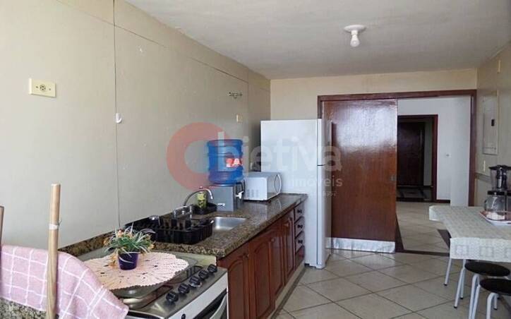 Apartamento à venda com 5 quartos, 200m² - Foto 13