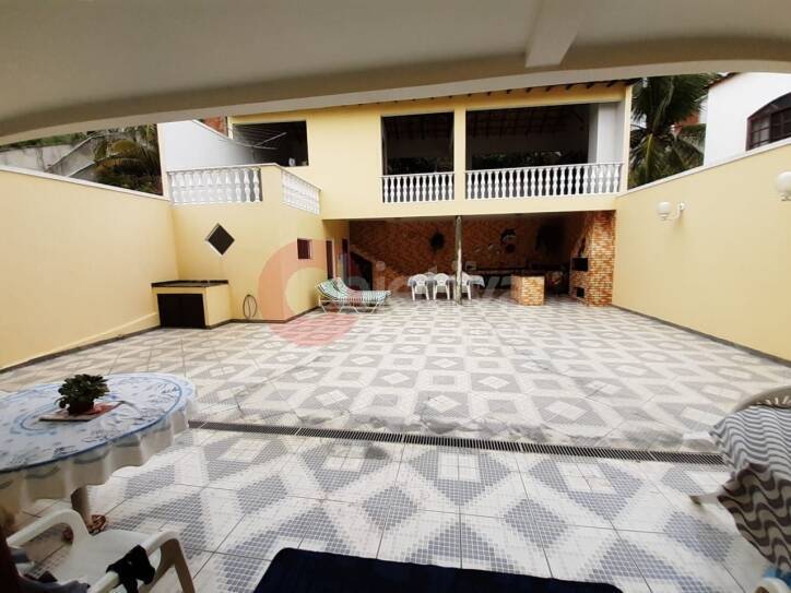 Casa à venda com 6 quartos, 260m² - Foto 28