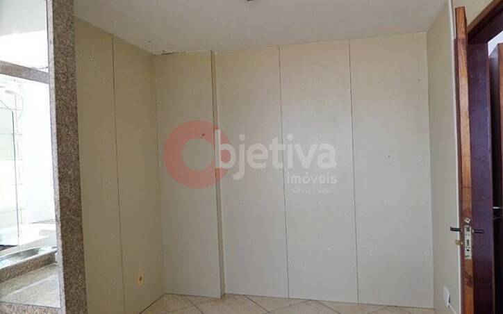 Apartamento à venda com 5 quartos, 200m² - Foto 31