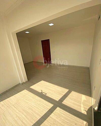 Casa à venda com 3 quartos, 136m² - Foto 16