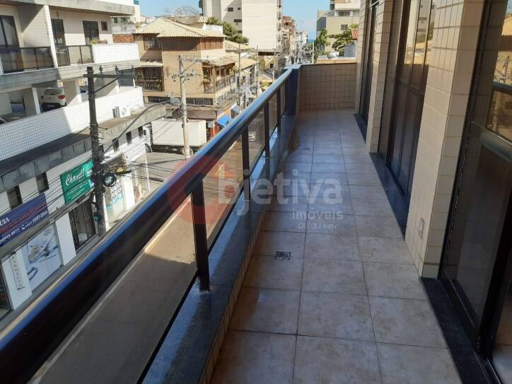 Apartamento à venda com 3 quartos, 130m² - Foto 1