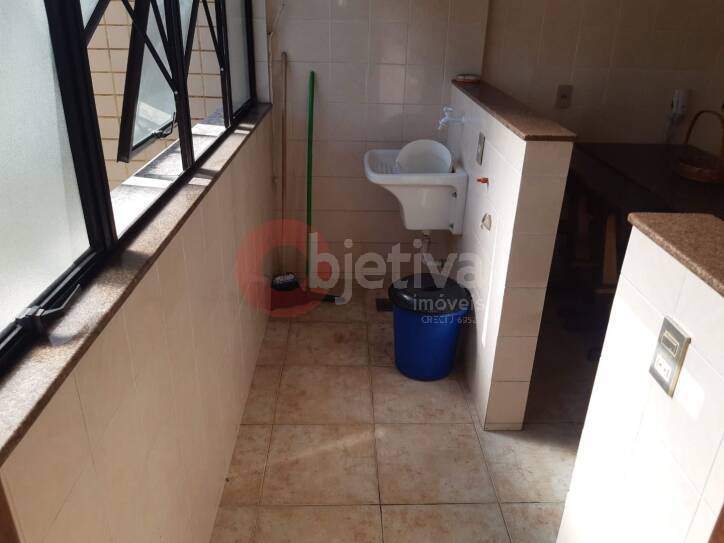 Apartamento à venda com 3 quartos, 130m² - Foto 11