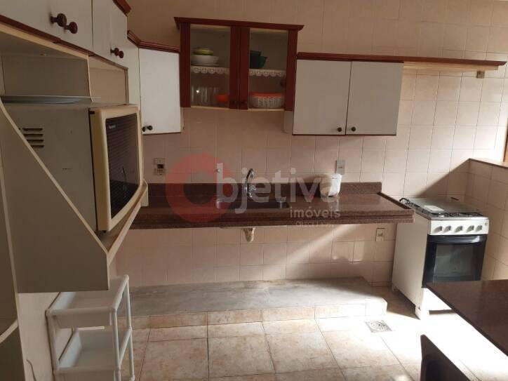 Apartamento à venda com 3 quartos, 130m² - Foto 13