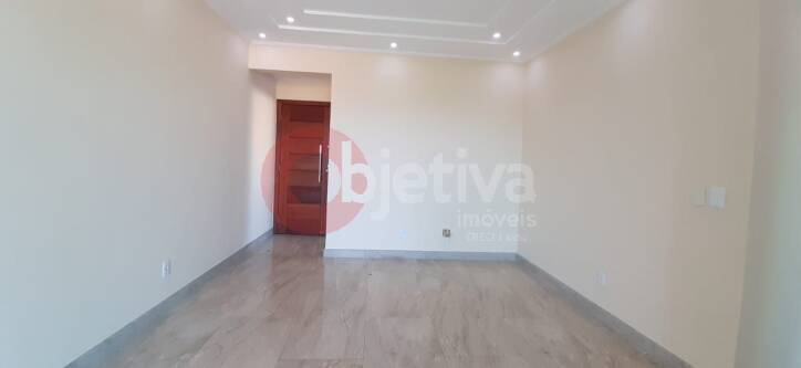 Apartamento à venda com 2 quartos, 90m² - Foto 2