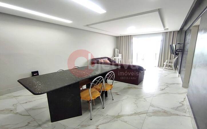 Apartamento à venda com 3 quartos, 108m² - Foto 2