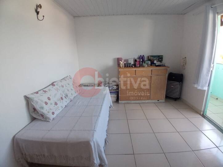 Apartamento à venda com 2 quartos, 1m² - Foto 2