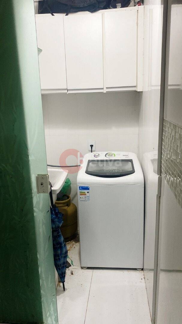 Apartamento à venda com 2 quartos, 1m² - Foto 10