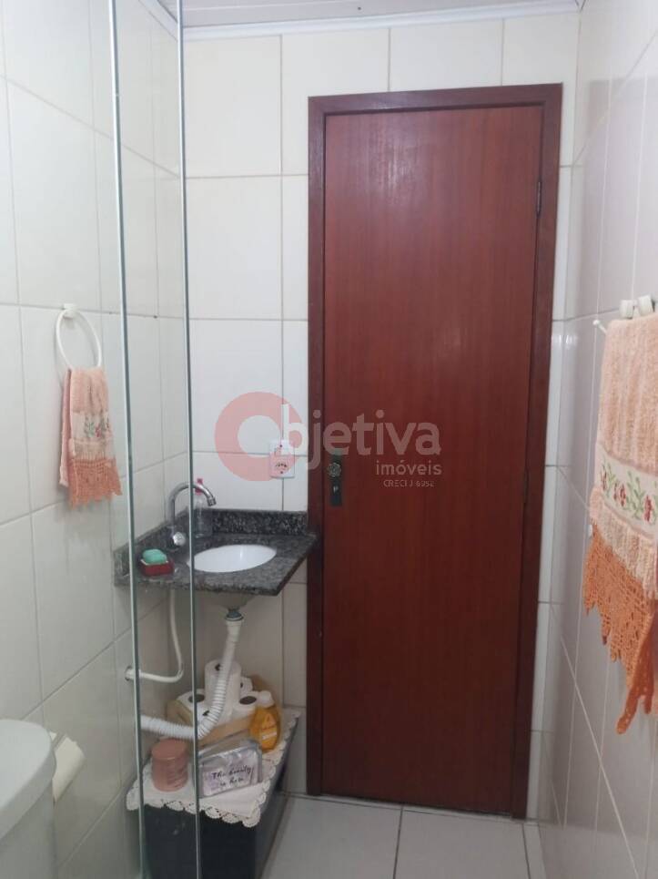 Apartamento à venda com 2 quartos, 1m² - Foto 11