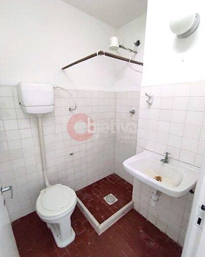 Casa à venda com 2 quartos, 60m² - Foto 11