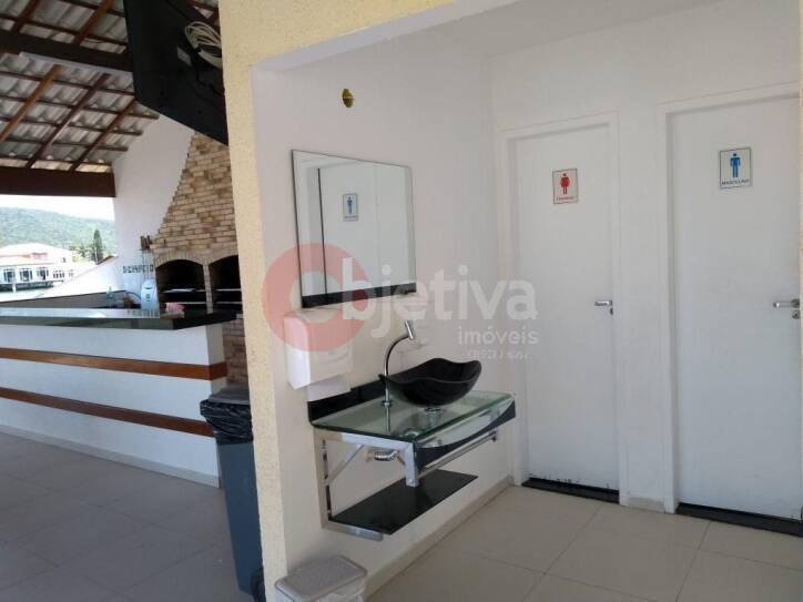 Casa à venda com 4 quartos, 131m² - Foto 19