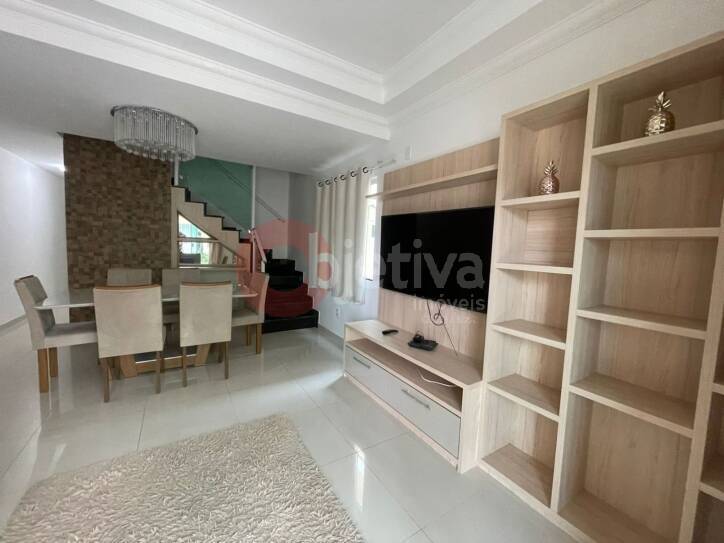 Casa à venda com 4 quartos, 131m² - Foto 20