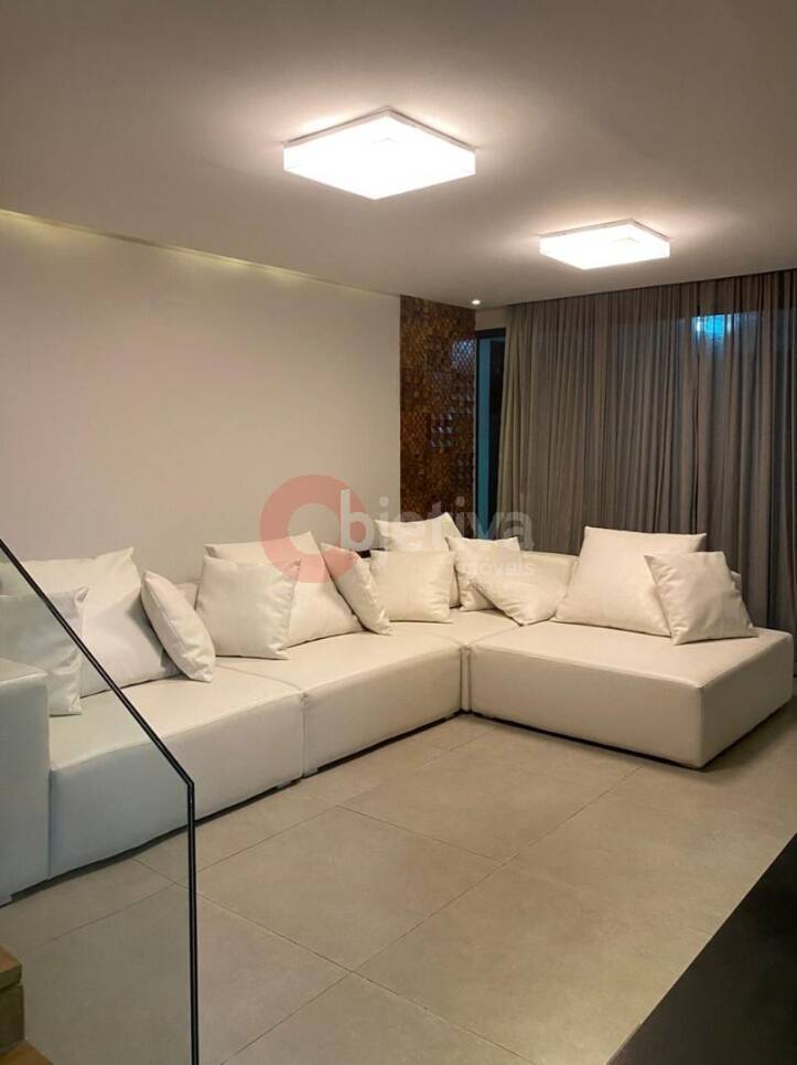 Casa à venda com 5 quartos, 220m² - Foto 5