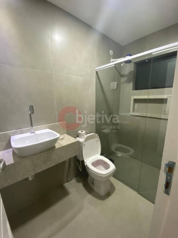 Casa à venda com 5 quartos, 220m² - Foto 13