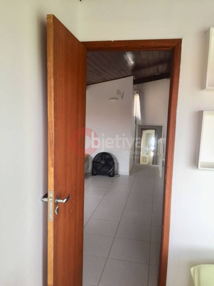 Casa à venda com 3 quartos, 150m² - Foto 25