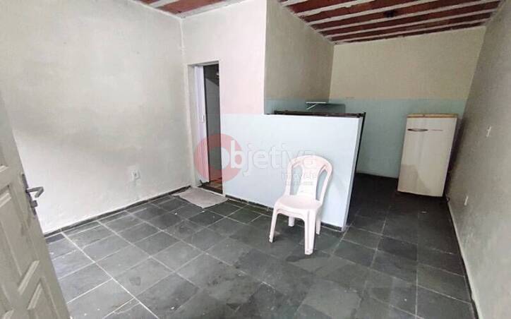 Casa à venda com 7 quartos, 300m² - Foto 26