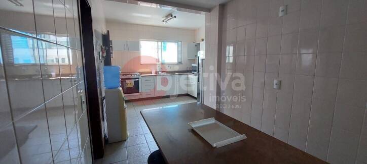 Apartamento à venda com 4 quartos, 142m² - Foto 15