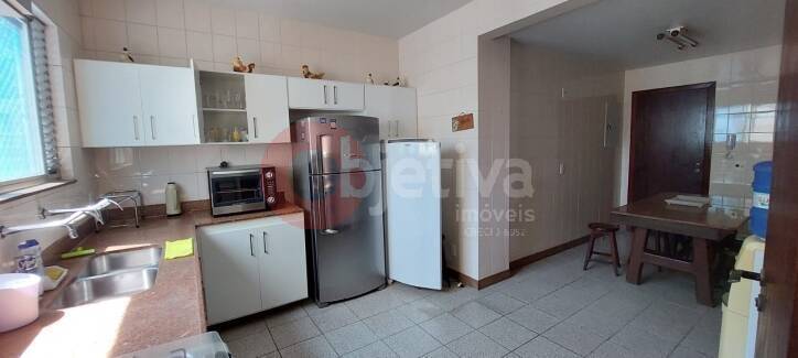 Apartamento à venda com 4 quartos, 142m² - Foto 21