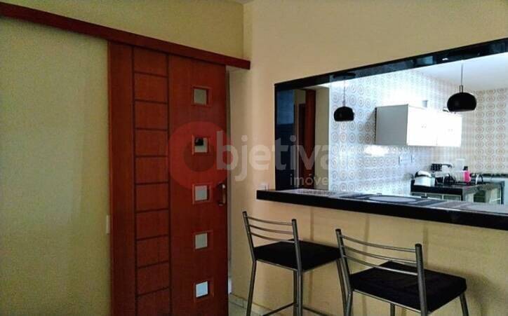 Apartamento à venda com 2 quartos, 85m² - Foto 3